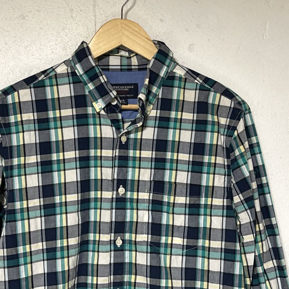 American Eagle Athletic Fit Sz. M Mens Casual Button-Down Shirt Blue/Green - Picture 3 of 14